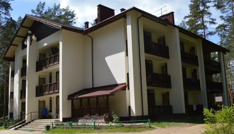 База отдыха Северное сияние, Новгородская область, Валдай Великий Новгород Новгородский район деревня Хутынь деревня Козынево