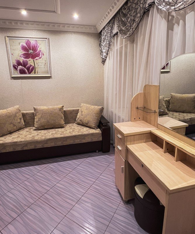 Студио 4-местный 1-комнатный