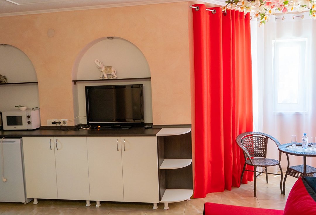 Студио 4-местный 1-комнатный