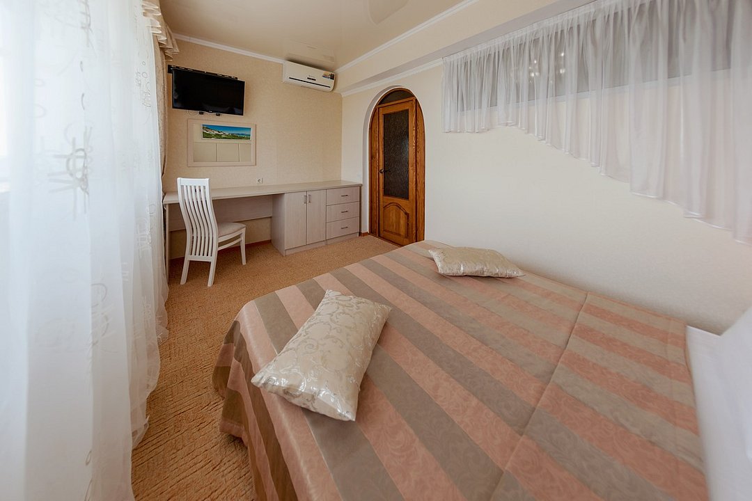 Семейный 2-местный 2-комнатный (корпус 4)