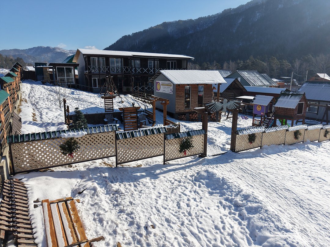 Дом в аренду АК-ТАЛАЙ ТУР, Горный Алтай (Республика Алтай), село Элекмонар село Узнезя Чемальский район Чемал село Турбаза Катунь