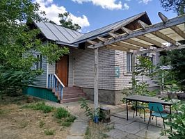 Гостиничный дом № 3л Номера домов: 3л, База отдыха Парус, Камызякский район