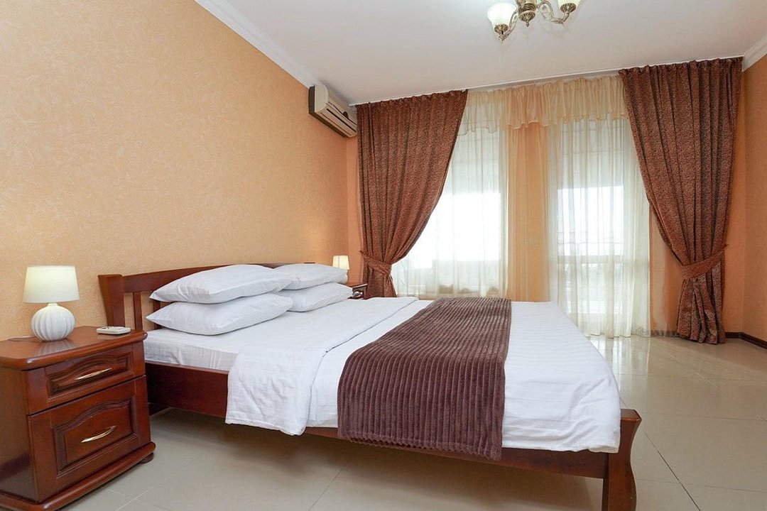 Люкс 4-местный 2-комнатный (номер 4)