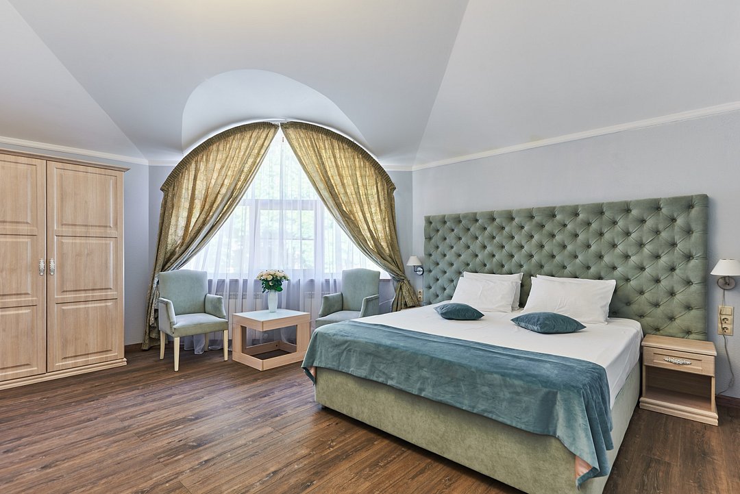 Улучшенный 2-местный (вид на город)