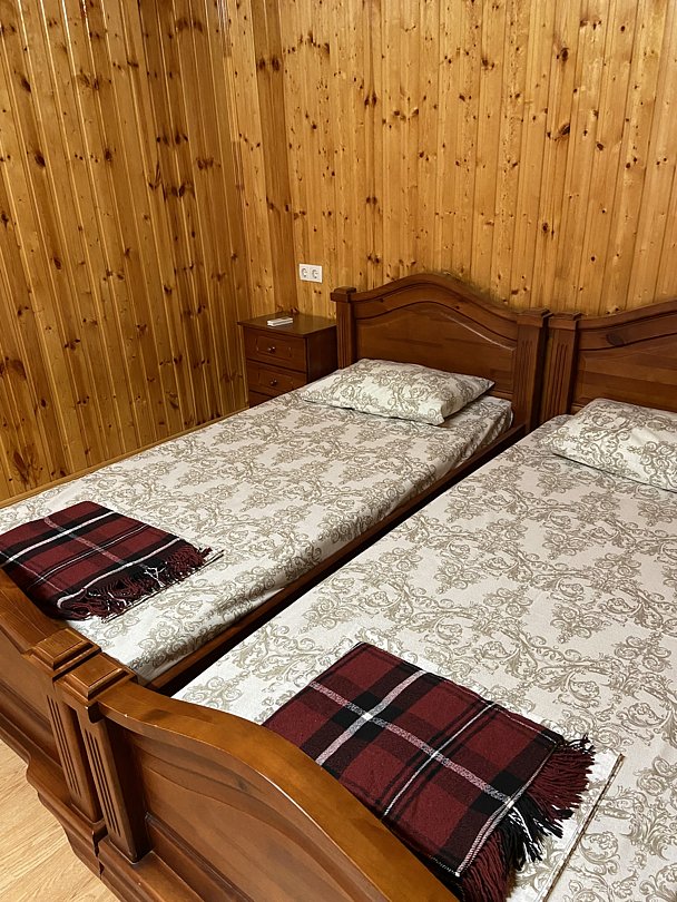 Стандартный 4-местный 2-комнатный (2-этажный)