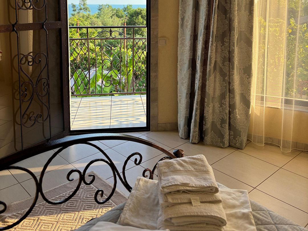 Семейный 3-местный (с балконом)