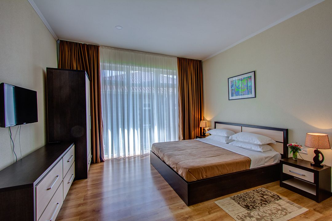 Апартаменты 4-местный 3-комнатный