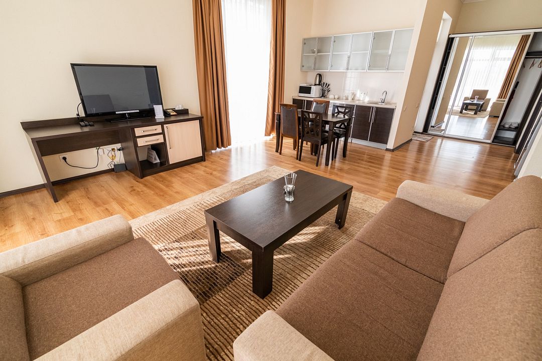 Люкс 2-местный 2-комнатный