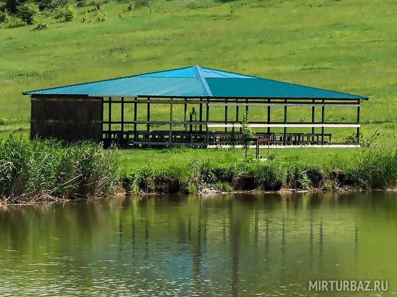 Беседка на 100 человек