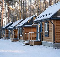 Дом " СОЛНЕЧНЫЙ БЕРЕГ", Кемпинг База отдыха Нептун, Жижица