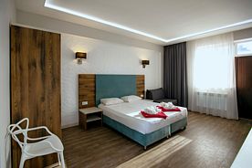 Стандарт, Гостевой дом Red House, Заозерное