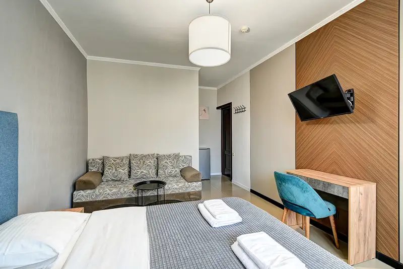 Номер 4-местный (с балконом)