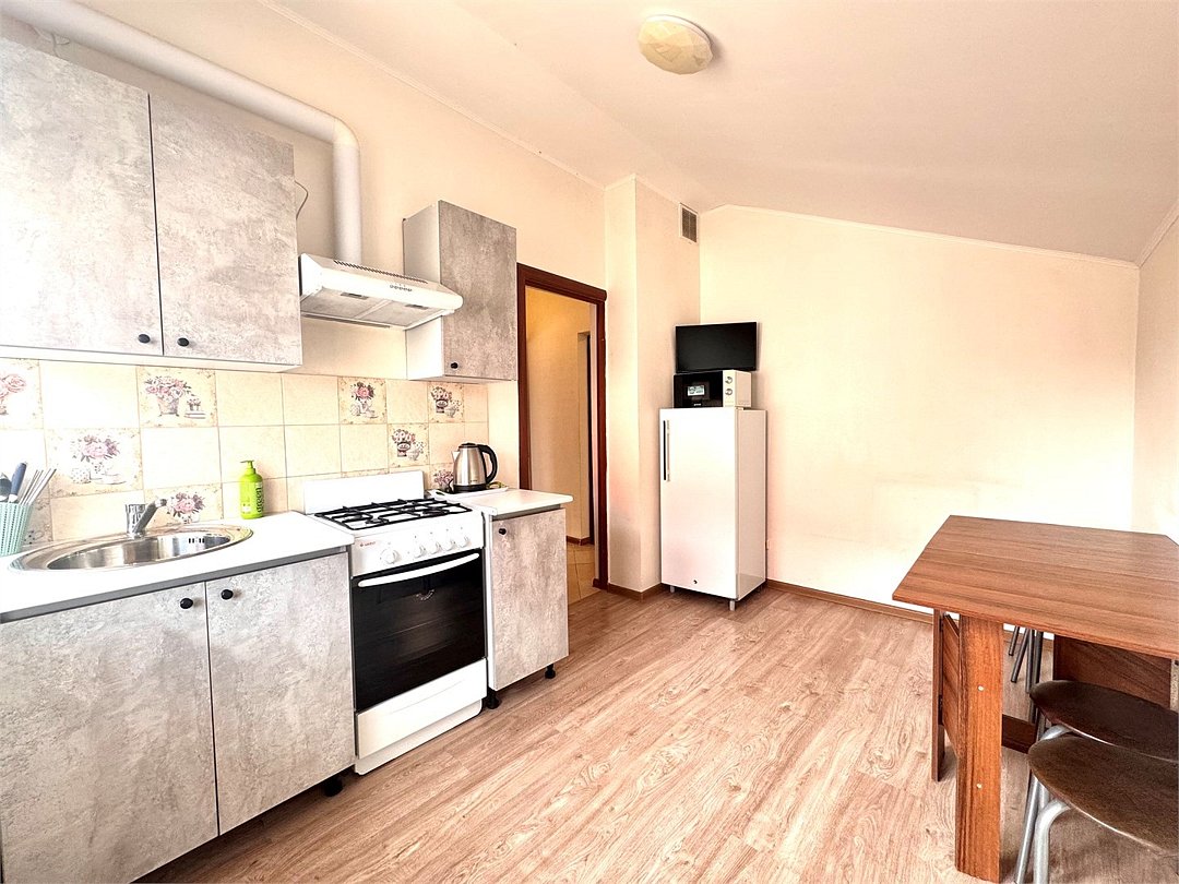 Апартаменты 6-местный 3-комнатный (2 этаж, №3,4)