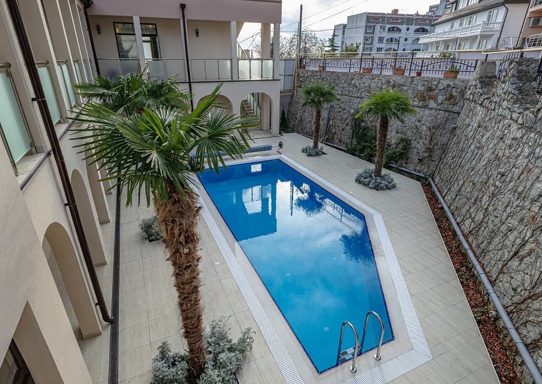 Бассейн | Вилла Сицилия, Крым