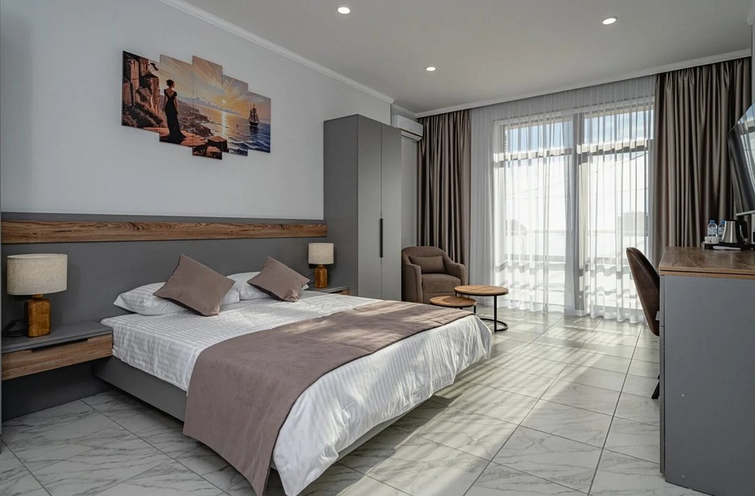 Люкс 4-местный 2-комнатный