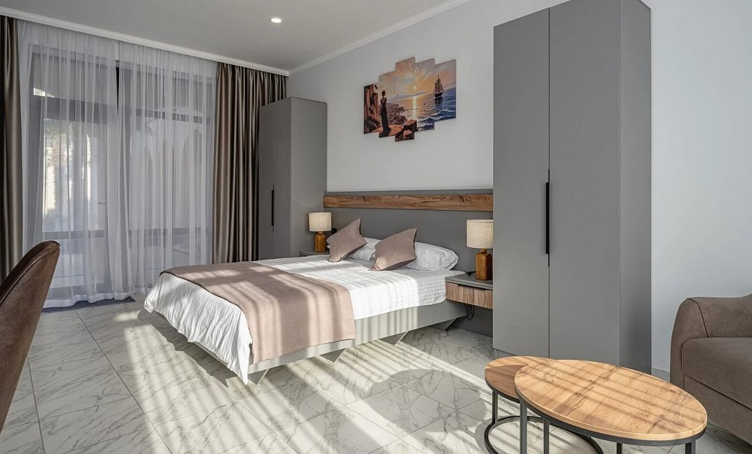 Люкс 4-местный 2-комнатный