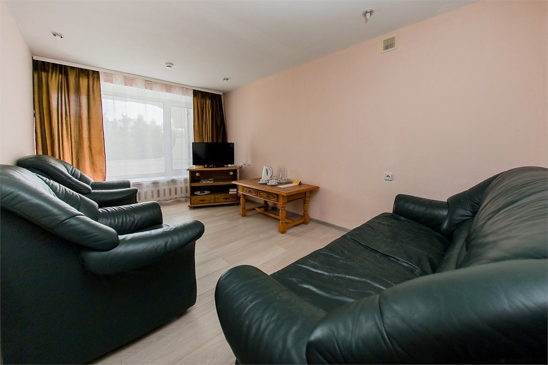 Джуниор сюит 2-местный (с балконом)