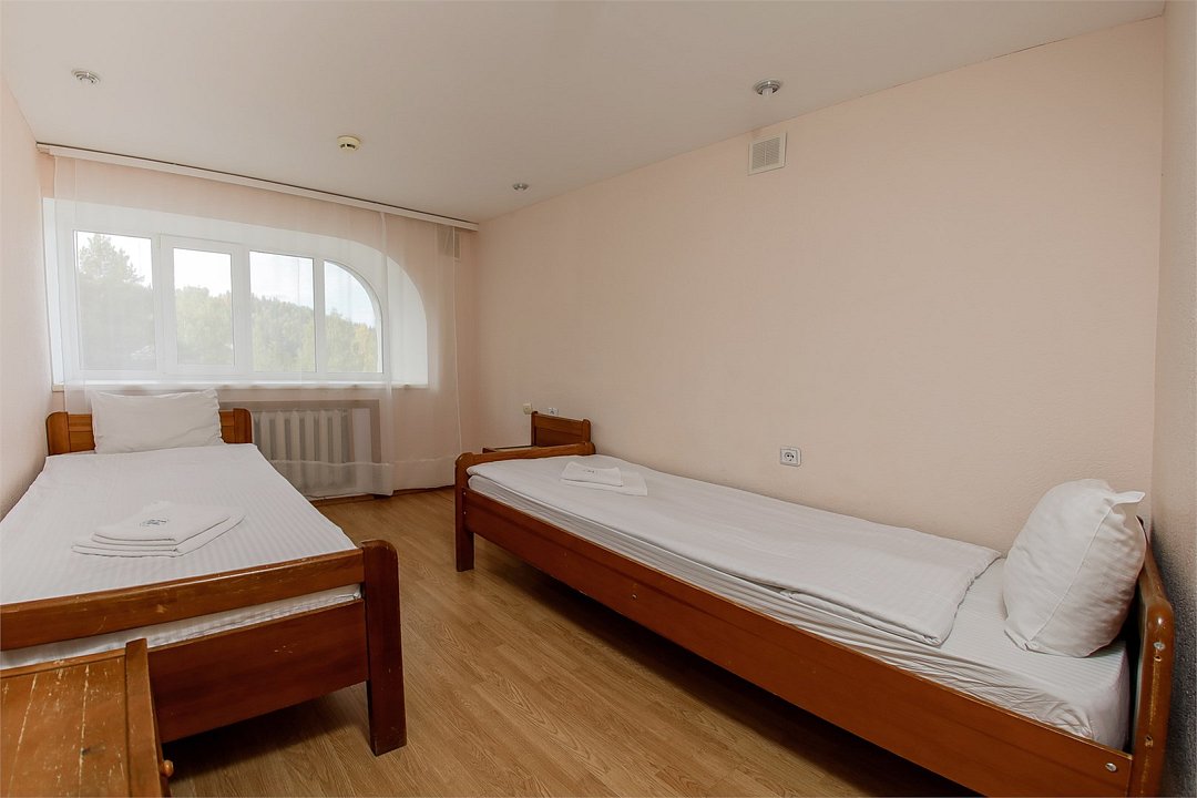 Стандартный 3-местный 2-комнатный (без балкона)