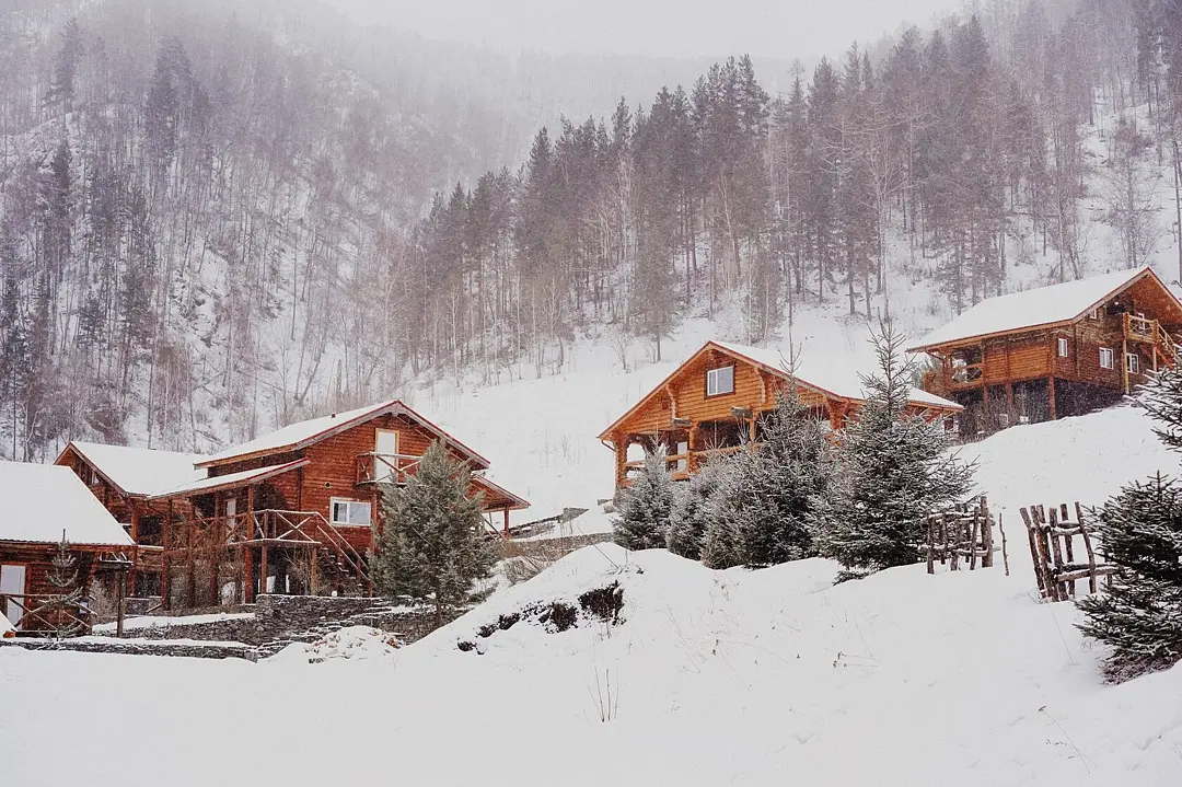 Гостевой дом в горах Алтая Леший Резорт, Чемальский район, Горный Алтай (Республика Алтай)