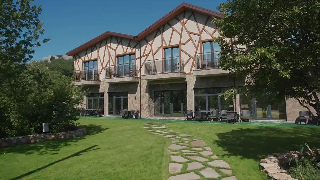 Чаиръ сад в горах, Крым: фото 4