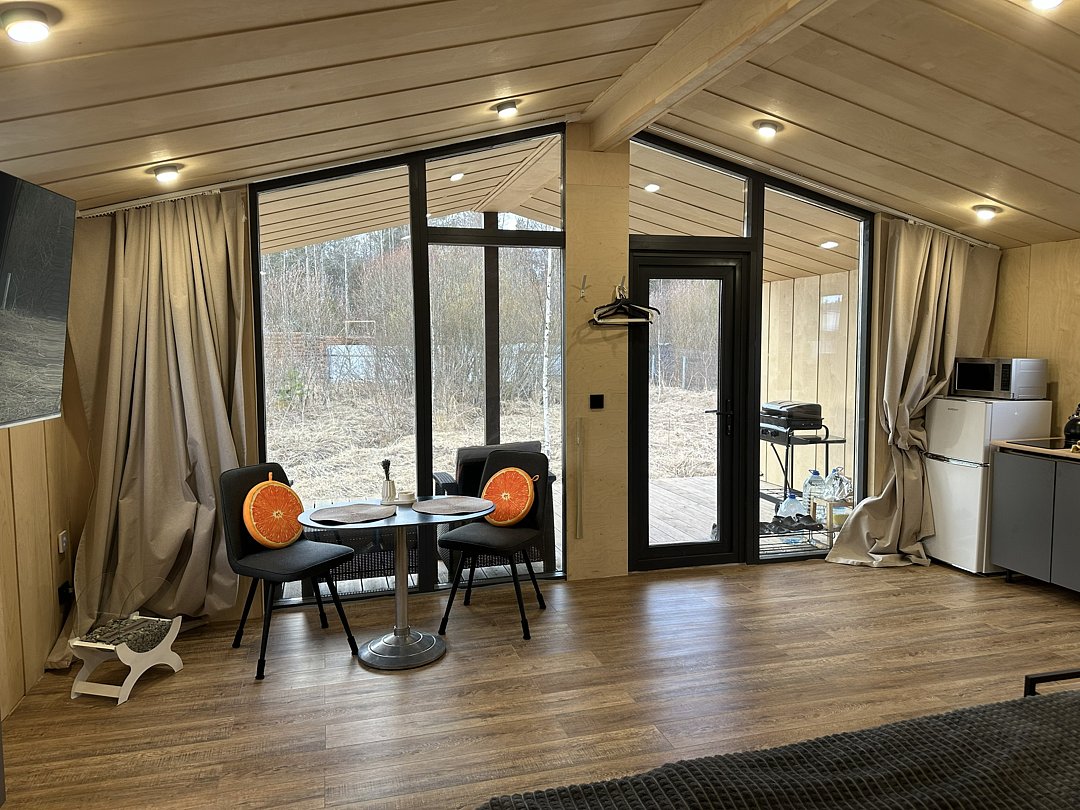 Уютный дом с большой террасой на ферме, Ленинградская область: фото 2