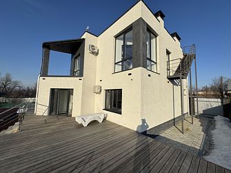 Коттедж Лев дом РентПлаза