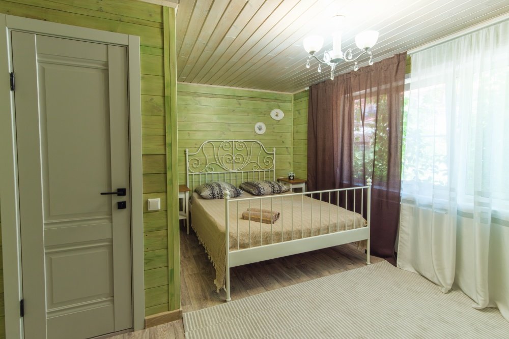 Стандартный 2-местный с удобствами №4 (2 этаж)