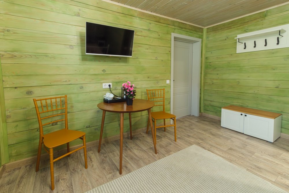 Стандартный 2-местный с удобствами №4 (2 этаж)