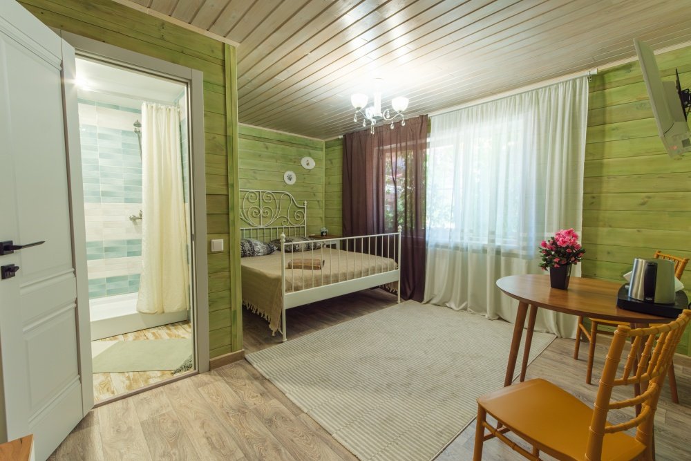 Стандартный 2-местный с удобствами №4 (2 этаж)