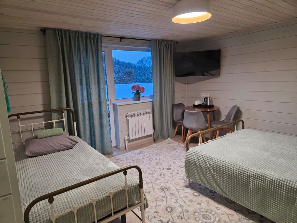 Стандартный 3-местный с удобствами №7 (3 этаж)