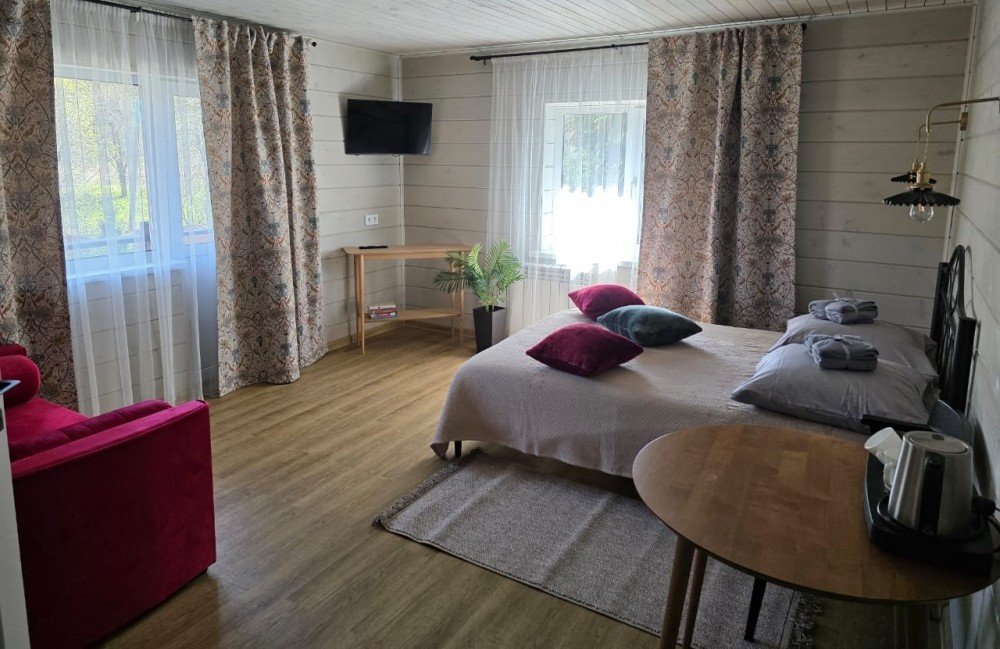 Стандартный 4-местный с удобствами №5 (3 этаж)