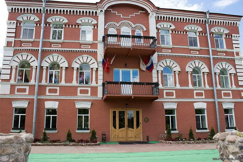 Загородный клуб Волхов мост, Чудово, Новгородская область