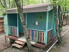 Домик №13 с террасой 1,2 м на 3,6 м, База отдыха Сфера, Бжид