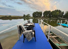 Домик с пирсом, Загородный комплекс Любимая усадьба, Ростов-на-Дону