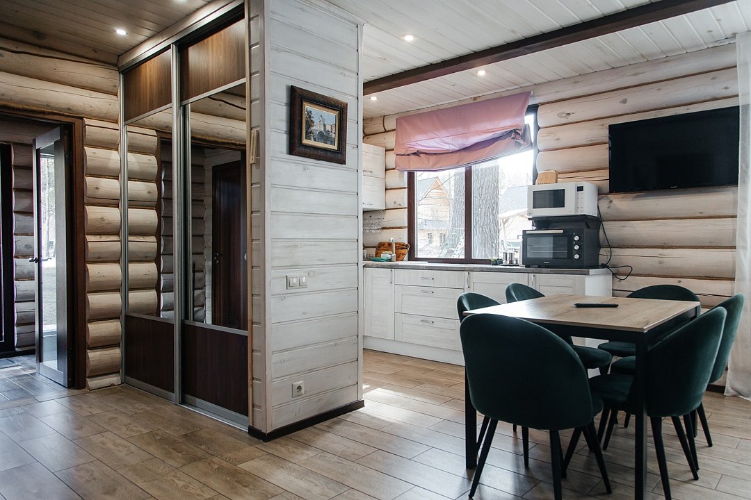 Дом 6-местный 2-комнатный О1 (с камином)