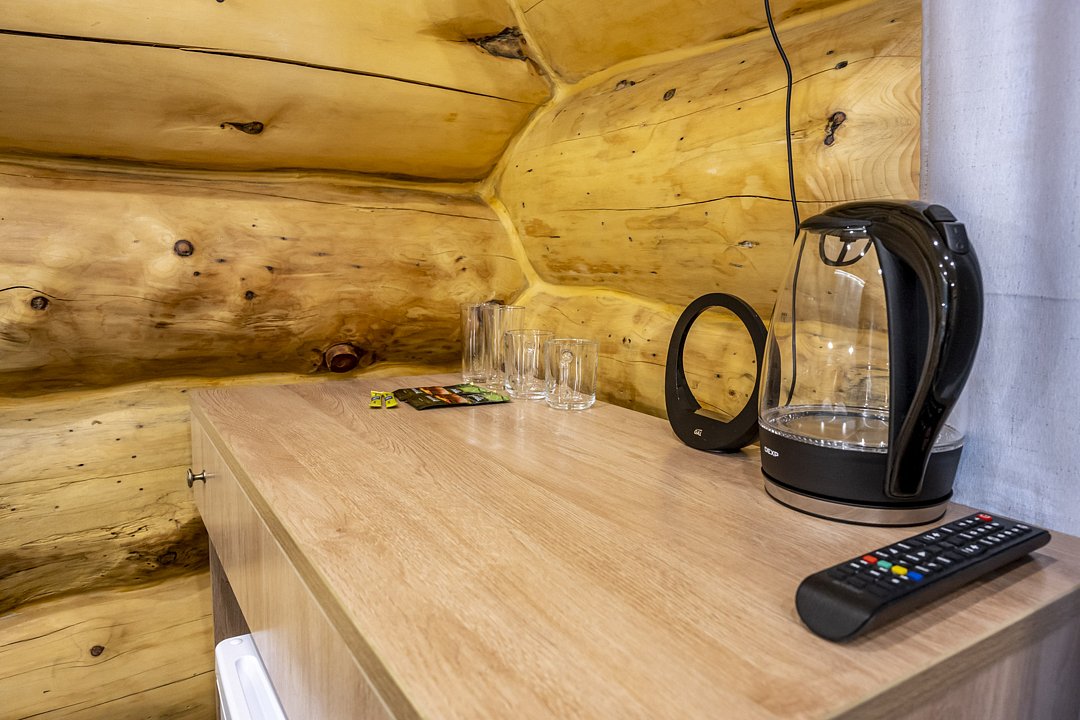 Номер 2-местный К4 (1 этаж, вид на озеро)