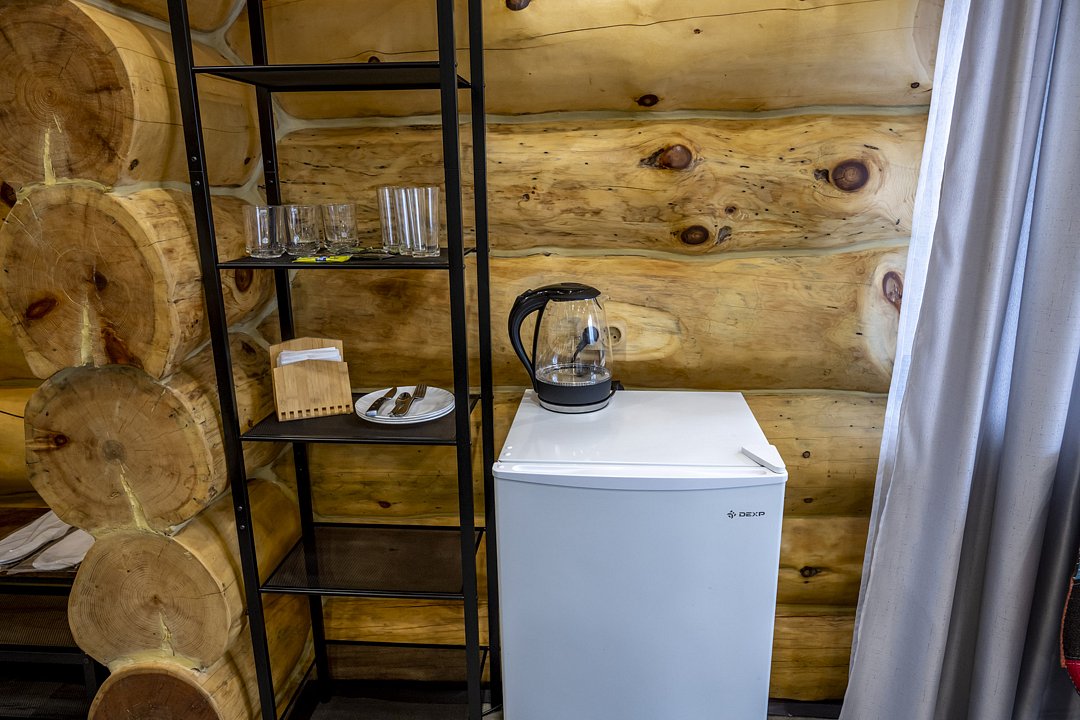 Номер 2-местный К4 большой (1 этаж, вид на территорию)