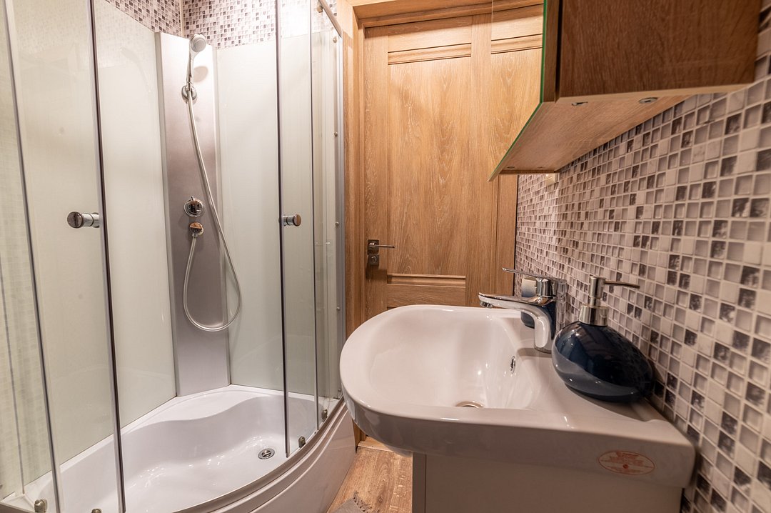 Номер 4-местный 2-комнатный (2 этаж) без кухни