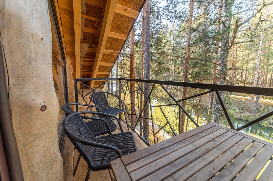 Номер 4-местный 2-комнатный (2 этаж) без кухни