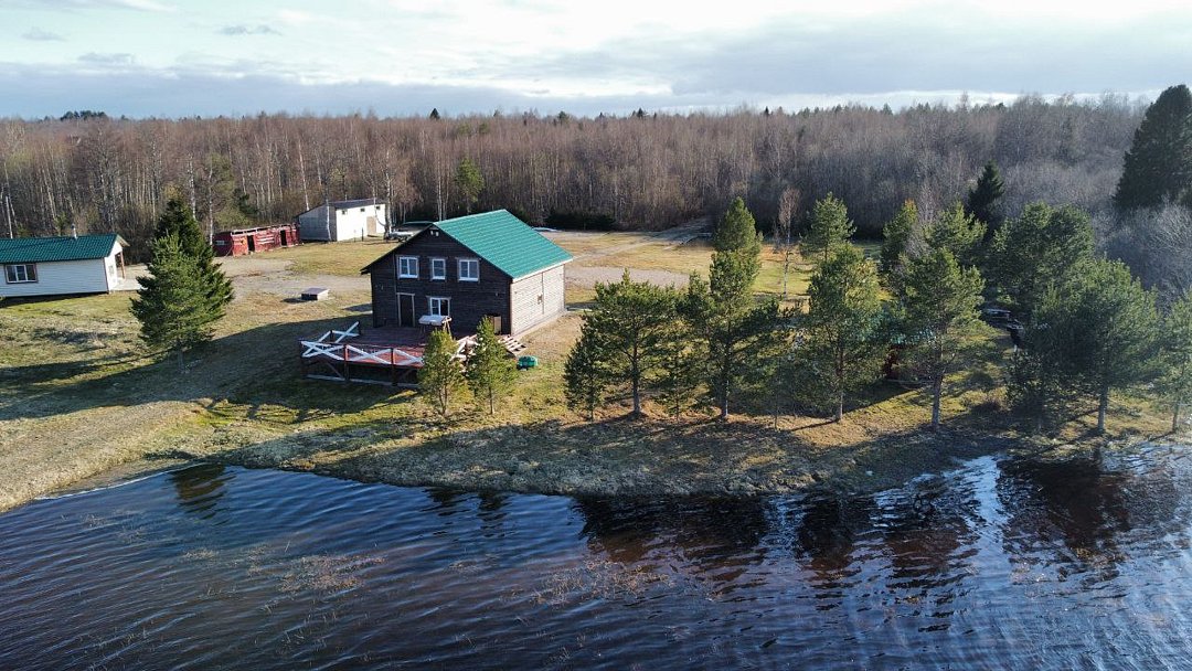 Дом у oзepа в Кpошнозеро , Республика Карелия, Пряжинский район Пряжа