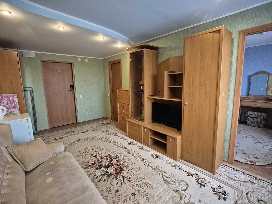 Номер 2-местный 2-комнатный (6-этажный корпус)