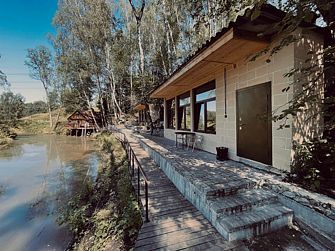 Домики у лесного озера — Гора Кантри Клаб