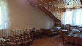 Трехместный однокомнатный номер без балкона корпус 3, База отдыха Белый Яр, село Старый Белый Яр