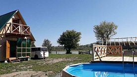 Коттедж №3 (Благоустроенный дом), Гостевой дом Три клена, село Ая