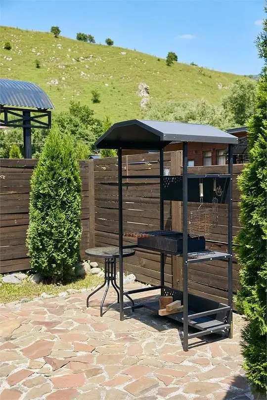 Мангальная зона — Коттеджный отель «River house», Владикавказ
