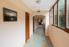 1-мест. (разм. в 2-мест.) эконом (част. удобства), корп. "Морской", Пансионат Актер, Кореиз