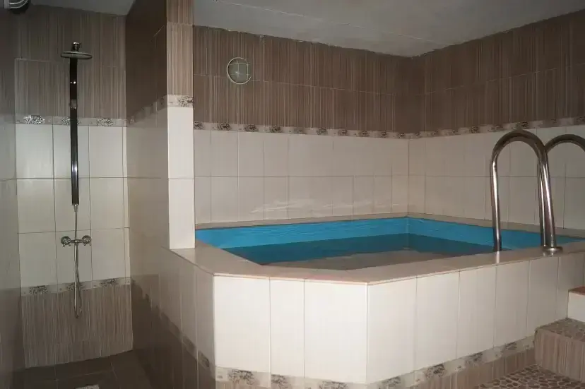 Бассейн — Гостевой дом «Куб», Волгоград