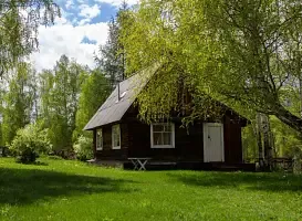 Семейный коттедж с красивым видом из окна, База отдыха Турбаза Тюнгур, село Тюнгур