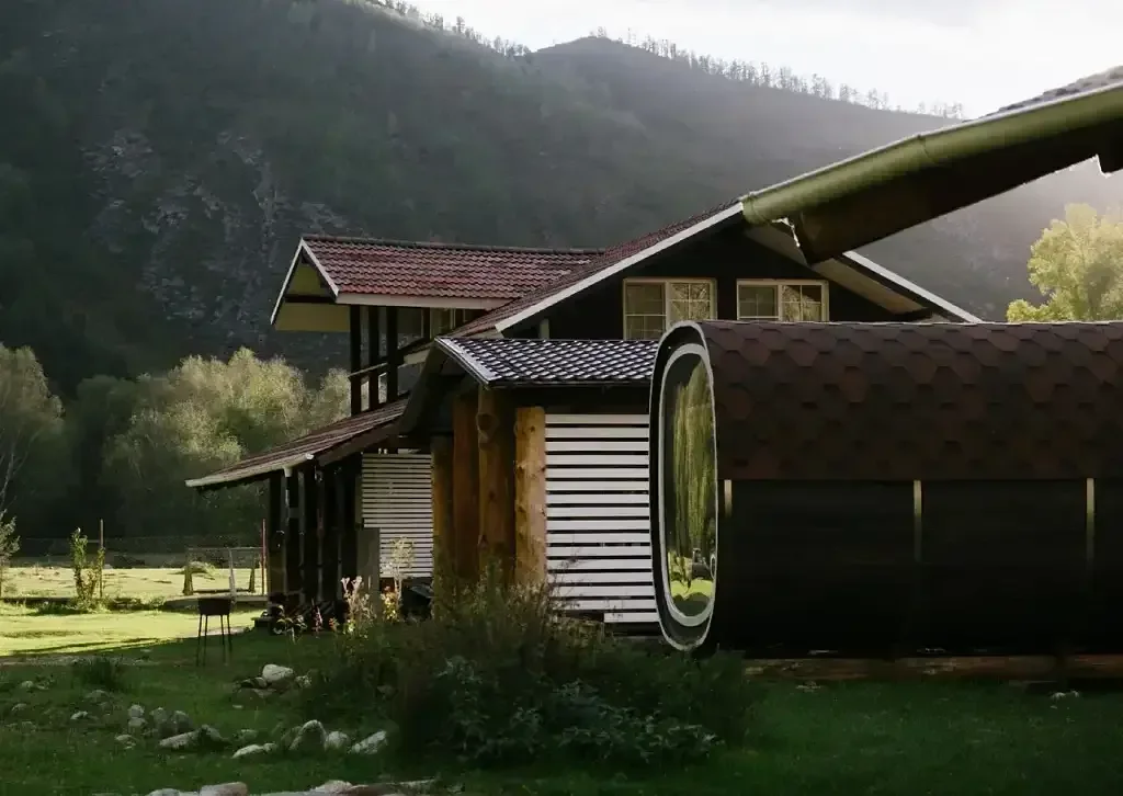 Туристическая база Каяк, Горный Алтай (Республика Алтай), село Узнезя 