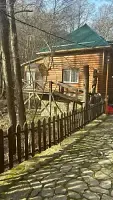 Четырёхместный семейный номер Классический с видом на горы, База отдыха Поместье Холодный ручей, Горячий Ключ